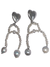 Load image into Gallery viewer, Wishbone Pearl Earrings