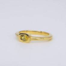 Load image into Gallery viewer, Yellow Sapphire Solitaire
