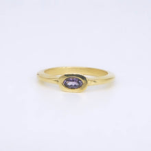 Load image into Gallery viewer, Lilac Sapphire Solitaire Ring
